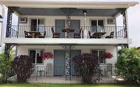 Mansion House Motel